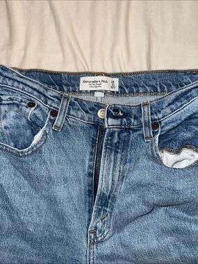 Abercrombie & fitch curve love jeans